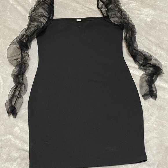 5/$10 Floerns Ruched Sheer Mesh Long Sleeve Bodycon Mini Dress - Picture 5 of 9